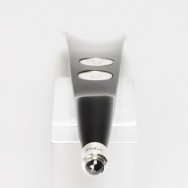 The Exquisite Shoehorn